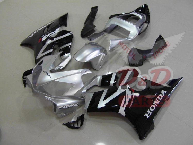 Комплект пластика для мотоцикла Honda CBR 600 F4I 01-03 Черно-Серый матовый Комплект пластика для мотоцикла Honda CBR 600 F4I 01-03 Черно-Серый матовый