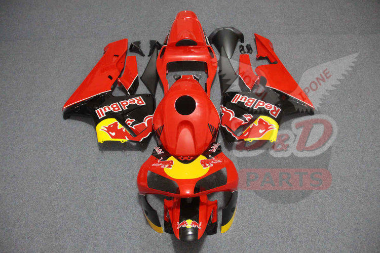 Комплект пластика для мотоцикла Honda CBR 600 RR 03-04 RedBull красный